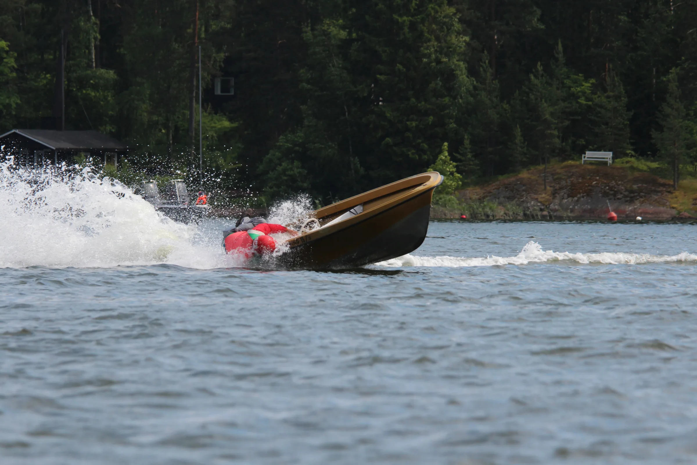 Kitöloppet — Finlands äldsta och största aktiva familjemotorbåtstävling